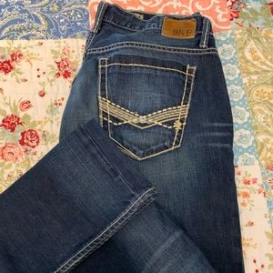 34x30 BKE Derek Like New